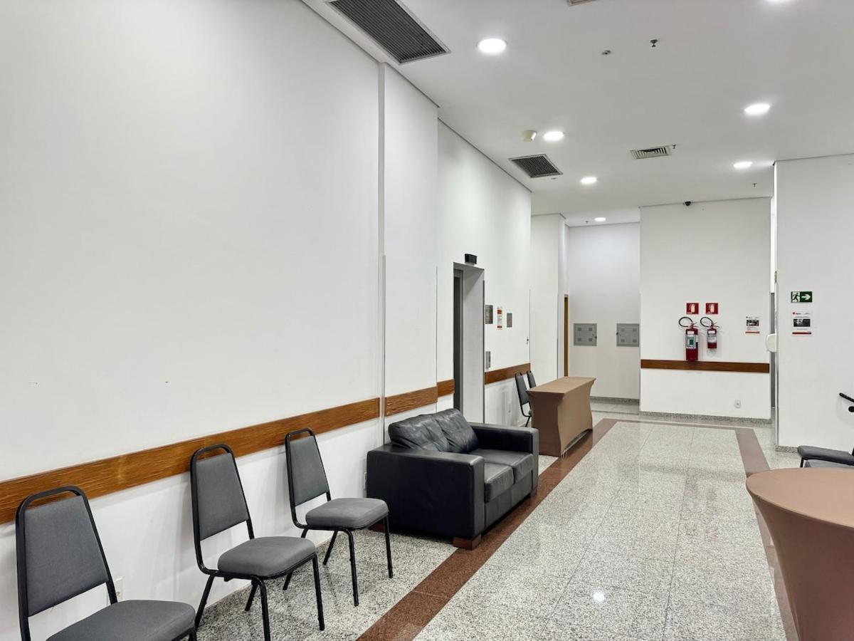 Apartamento 1504 - Classic Bela Cintra - R. Bela Cintra, Piscina Academia Restaurante *