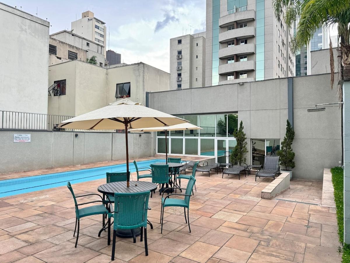 Apartamento 1504 - Classic Bela Cintra - R. Bela Cintra, Piscina Academia Restaurante São Paulo