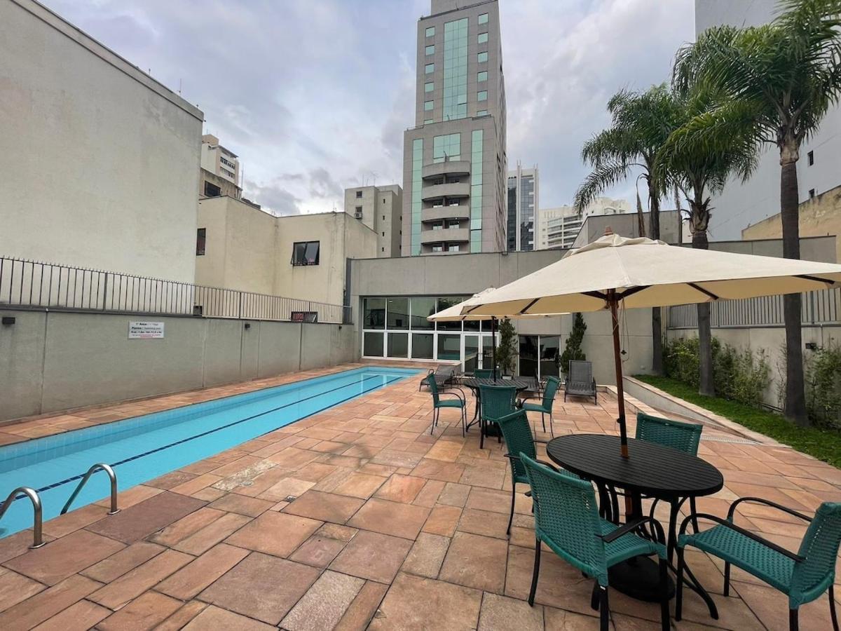 Apartamento 1504 - Classic Bela Cintra - R. Bela Cintra, Piscina Academia Restaurante São Paulo
